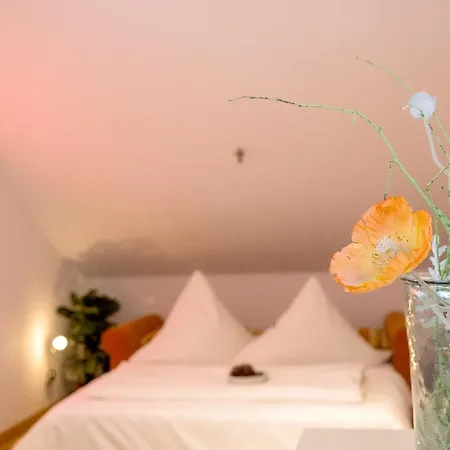 68 3, Sanddornweg 6 D * Karlshagen