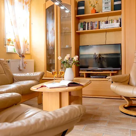 68 3, Sanddornweg 6 D * Karlshagen